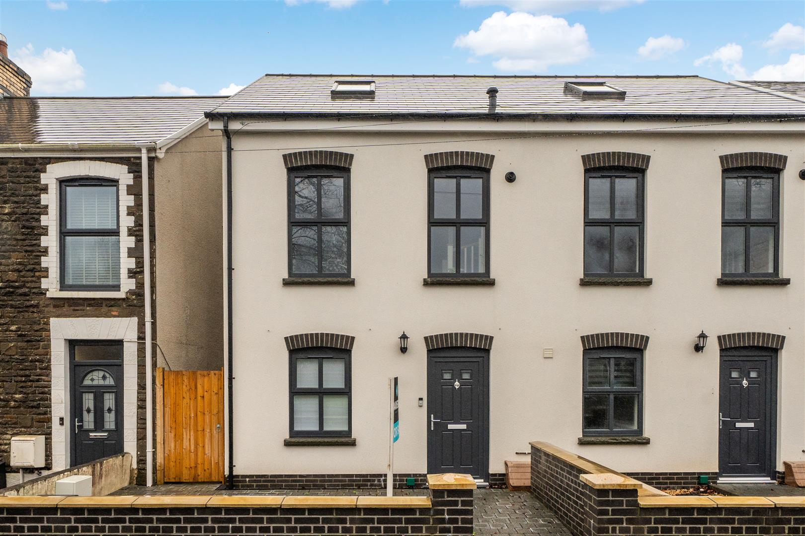 Bolgoed Road, Pontarddulais, Swansea, SA4 8JF